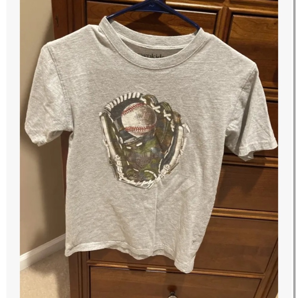 CWD Kids (Cool Well Dressed Kids) short sleeve baseball shirt, medium, camo